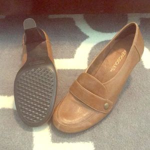 Aerosoles Tan Color Heels Size 8